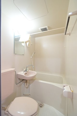 【トイレ】 | ウッディーハイム | シンプルで使いやすいトイレです