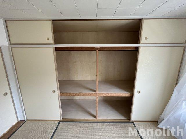 泉北茶山台２丁7番2号棟の収納