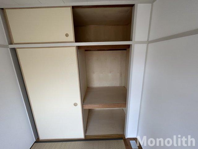 泉北茶山台２丁7番2号棟の収納