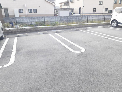 【駐車場】 | プルメリア | 駐車場があります