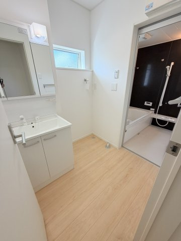 塩尻町(第11)　建売住宅の脱衣所
