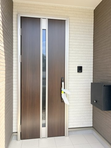 塩尻町(第11)　建売住宅の玄関