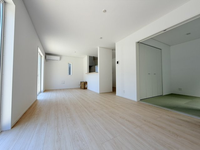 塩尻町(第11)　建売住宅の居間・リビング