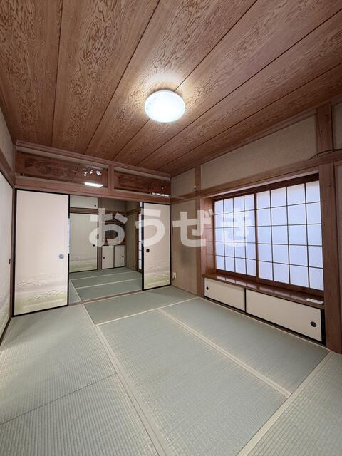 磯子７丁目貸家の和室