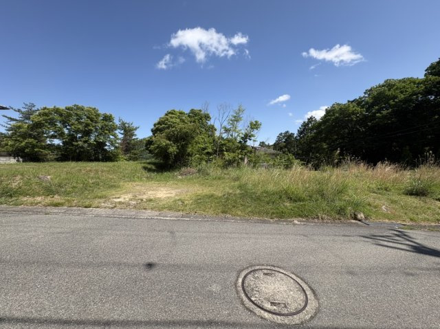 亀岡市畑野町千ヶ畑高橋の前面道路含む現地写真|前道と敷地との段差がなく、平坦地です！！