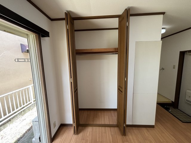 エイト小和田の収納