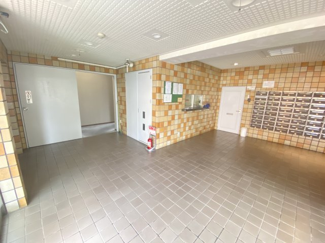 メゾンドール富田林のロビー
