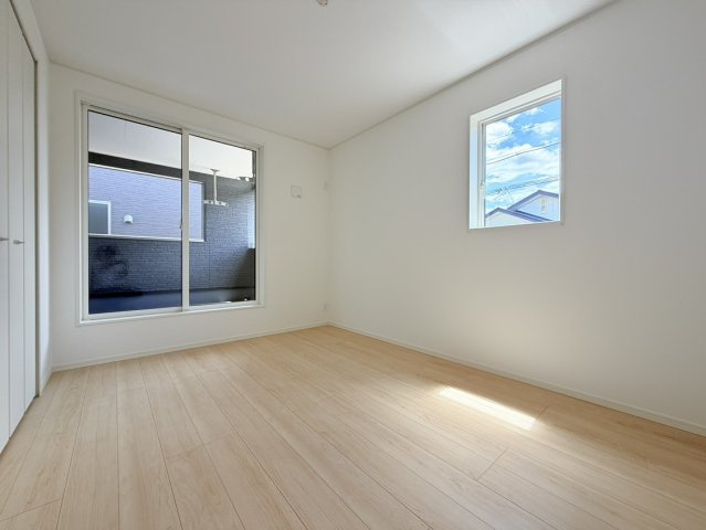 塩尻町(第11)　建売住宅の洋室