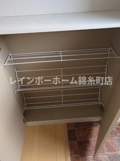 ウエストガーデン六町の玄関
