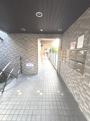 セレーノ園田のロビー