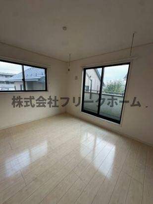 武蔵野市関前３丁目の一戸建ての寝室