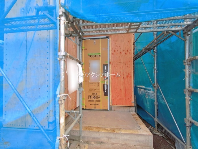 所沢市東所沢4丁目・全3棟　新築一戸建　B号棟の玄関|現地写真（2026年6月10日撮影）