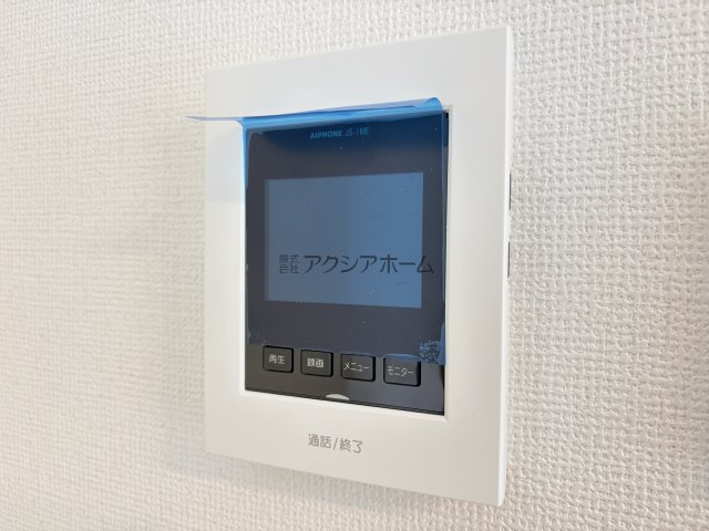 所沢市東所沢4丁目・全3棟　新築一戸建　B号棟の設備|来訪者が確認出来て安心なTVモニター付インターホン