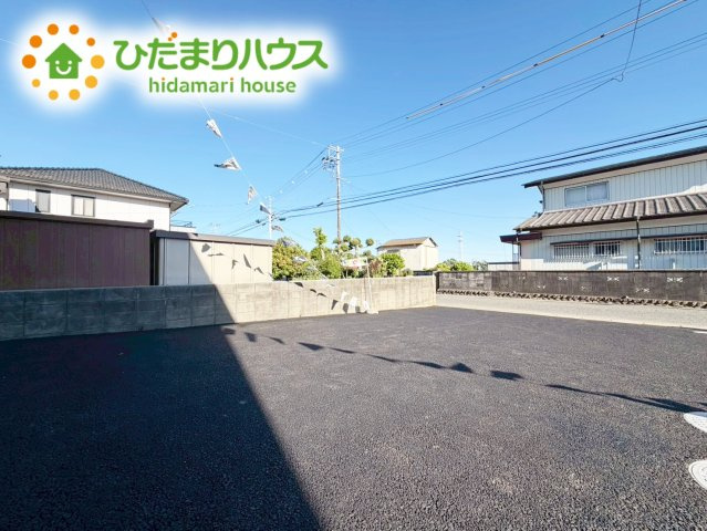 いわき市金山町第10　新築戸建　2号棟の駐車場|マイホームなら駐車場代がかかりません。しかも、自宅の駐車場で洗車ができます！今までコイン洗車に行っていた手間も省けて、節約にもつながります(^^♪