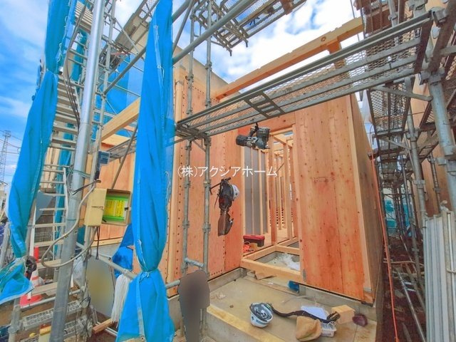 所沢市東所沢4丁目・全3棟　新築一戸建　C号棟の玄関|現地写真（2026年6月10日撮影）