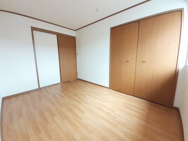 コリ－ヌ　メゾンの内装|明るい室内です