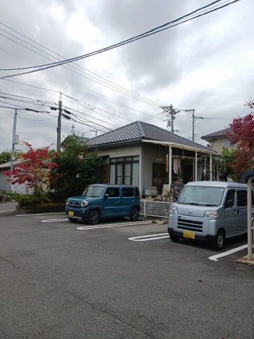 Ｗｅｓｔ　Ａｕｂｅの駐車場|駐車場完備です