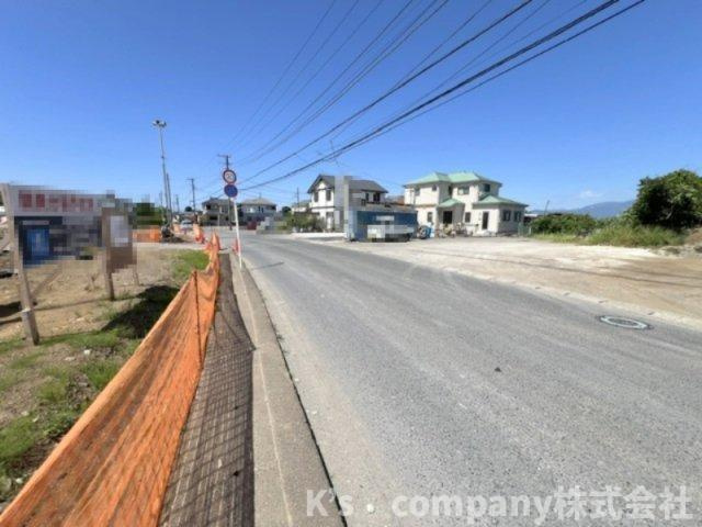 ◎高座郡寒川町小動　建築条件なし　売地　A区画の前面道路含む現地写真|2026.5.30撮影◇