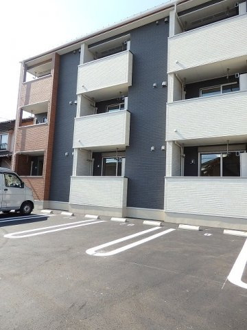 多逢館５の駐車場|駐車場があります