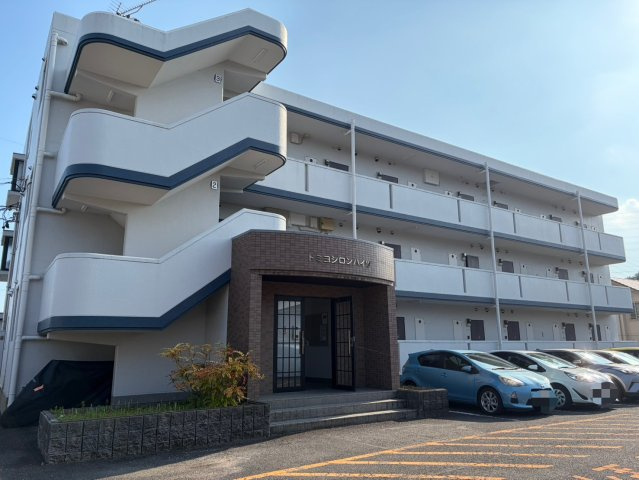 トミヨシロンハイツの外観
