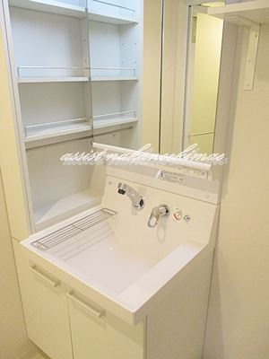 中野区中野３丁目の賃貸マンションの独立洗面台