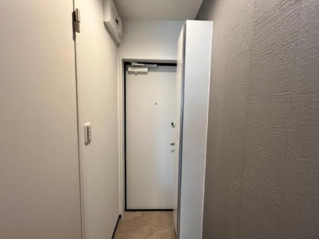 足立区千住旭町の賃貸マンションの玄関