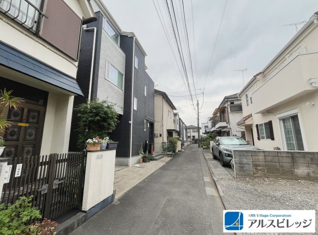 中古／富士見市鶴瀬西３丁目の前面道路含む現地写真|前面道路の様子です