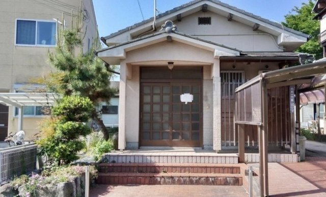 大津市穴太１丁目の事務所