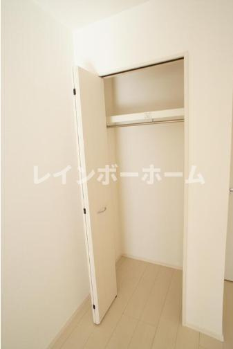 リブリ・エフ・エヌの収納