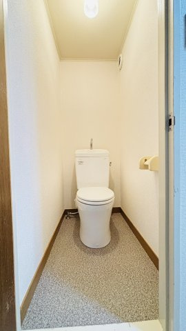 サンラーク三条A棟のトイレ