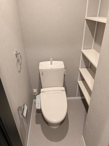 【トイレ】 | ミリアビタ船橋 | キレイな個室空間です
