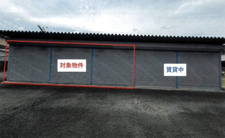 大津市本堅田２丁目の倉庫の外観