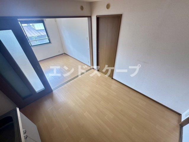 クラインヴィラの居間・リビング|高崎、前橋のお部屋探しはエンドスケープまで！お客様の理想お聞かせ下さい♪