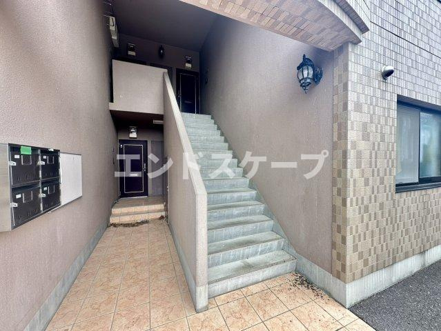 クラインヴィラのエントランス|高崎、前橋のお部屋探しはエンドスケープまで！お客様の理想お聞かせ下さい♪