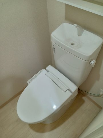 川崎市麻生区高石３丁目の賃貸マンションのトイレ|別部屋参考
