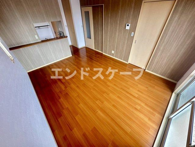 サンモール　Ｂの居間・リビング|高崎、前橋のお部屋探しはエンドスケープまで！お客様の理想お聞かせ下さい♪