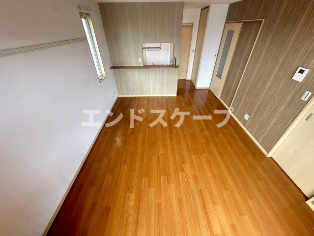 サンモール　Ｂの居間・リビング|高崎、前橋のお部屋探しはエンドスケープまで！お客様の理想お聞かせ下さい♪