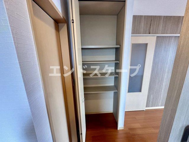 サンモール　Ｂの収納|高崎、前橋のお部屋探しはエンドスケープまで！お客様の理想お聞かせ下さい♪