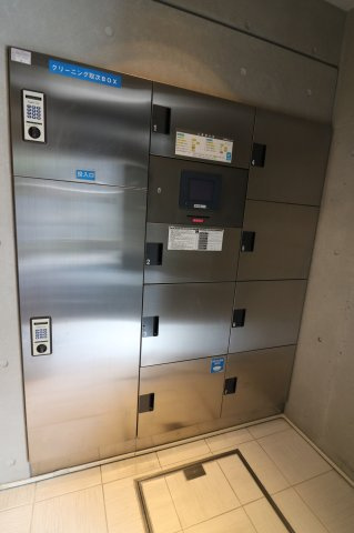 宅配ボックス