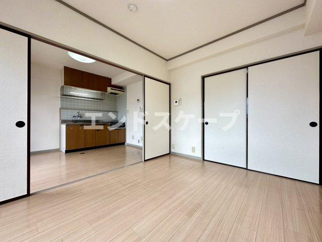 タカハシマンションの洋室|高崎、前橋のお部屋探しはエンドスケープまで！お客様の理想お聞かせ下さい♪