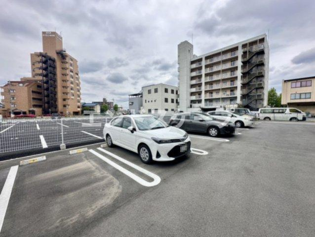 マーベラス古市の駐車場|高崎、前橋のお部屋探しはエンドスケープまで！お客様の理想お聞かせ下さい♪