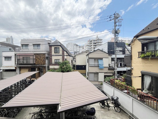 【展望】 | 戸山マンション | お部屋からの眺望。バルコニーからの景色です～即日のご見学可能～　お問合せはお気軽にどうぞ。
