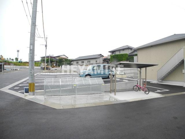 アルトピアーノⅡの駐車場