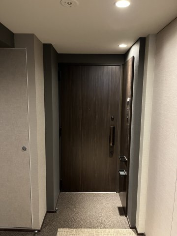 【玄関】