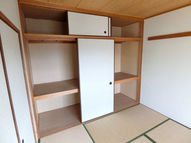 ラヴェール茨木の収納