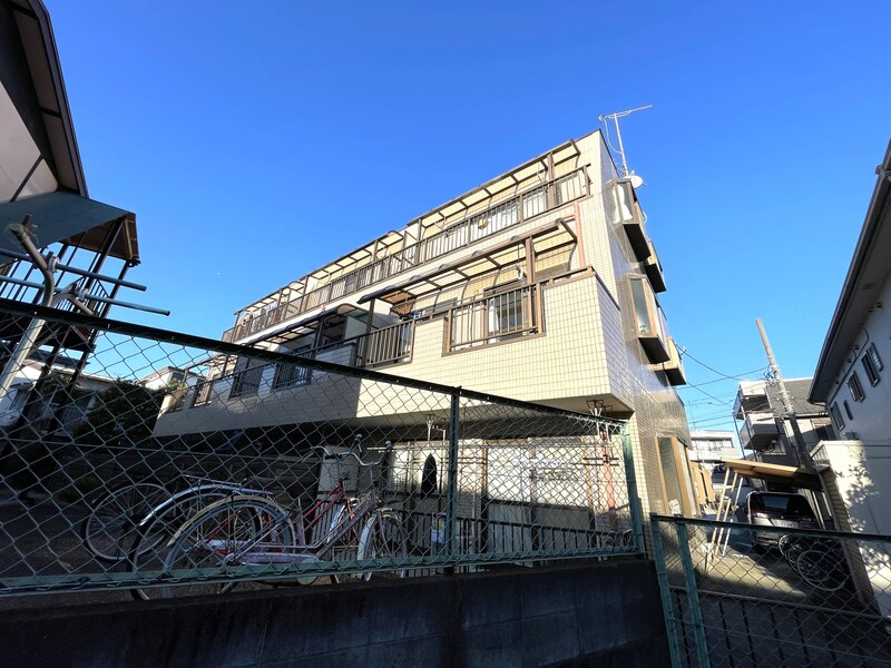 シャトルハイムの外観