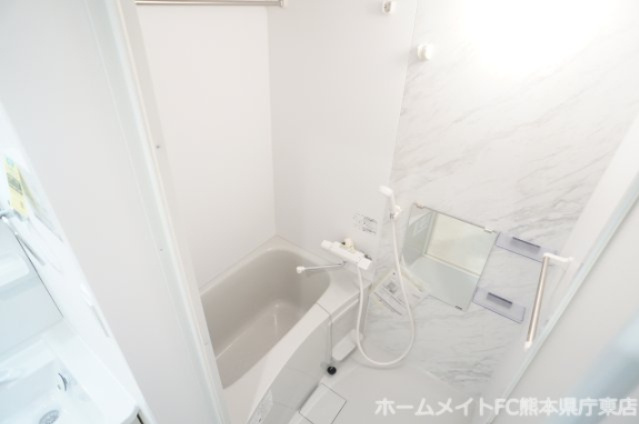 熊本市東区若葉３丁目のアパートの浴室|類似物件のイメージ写真となります