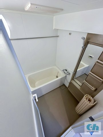 クルーセ大森 803号室の浴室