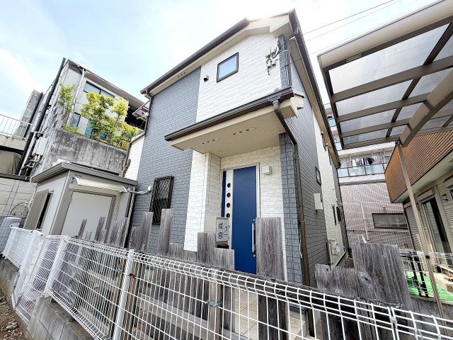 青梅市師岡町　中古戸建の外観