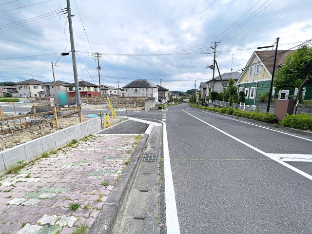 新築戸建・新築建売　郡山市田村町東山第1　守山小・守山中の前面道路含む現地写真|西側前面道路